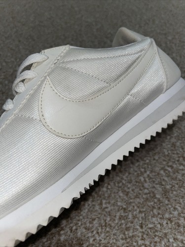 Womens Size 5 White Pearl \u0026 Suede Nike 