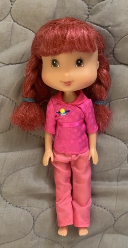 Strawberry Shortcake Doll From Snowmobile Playset Playmates 2007