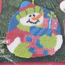 New Vtg Dimensions Punch Needle Kit Christmas Snowman With Gifts 3  Ornament Pin