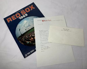 1969 Boston Red Sox Официальный Ежегодник + Подпись Официальном.