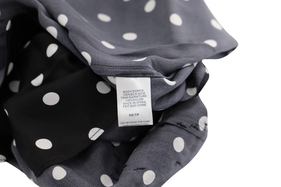 Camisa feminina Cami Nyc bolinhas namorada estampa seda preta XS - Imagem 4 de 4