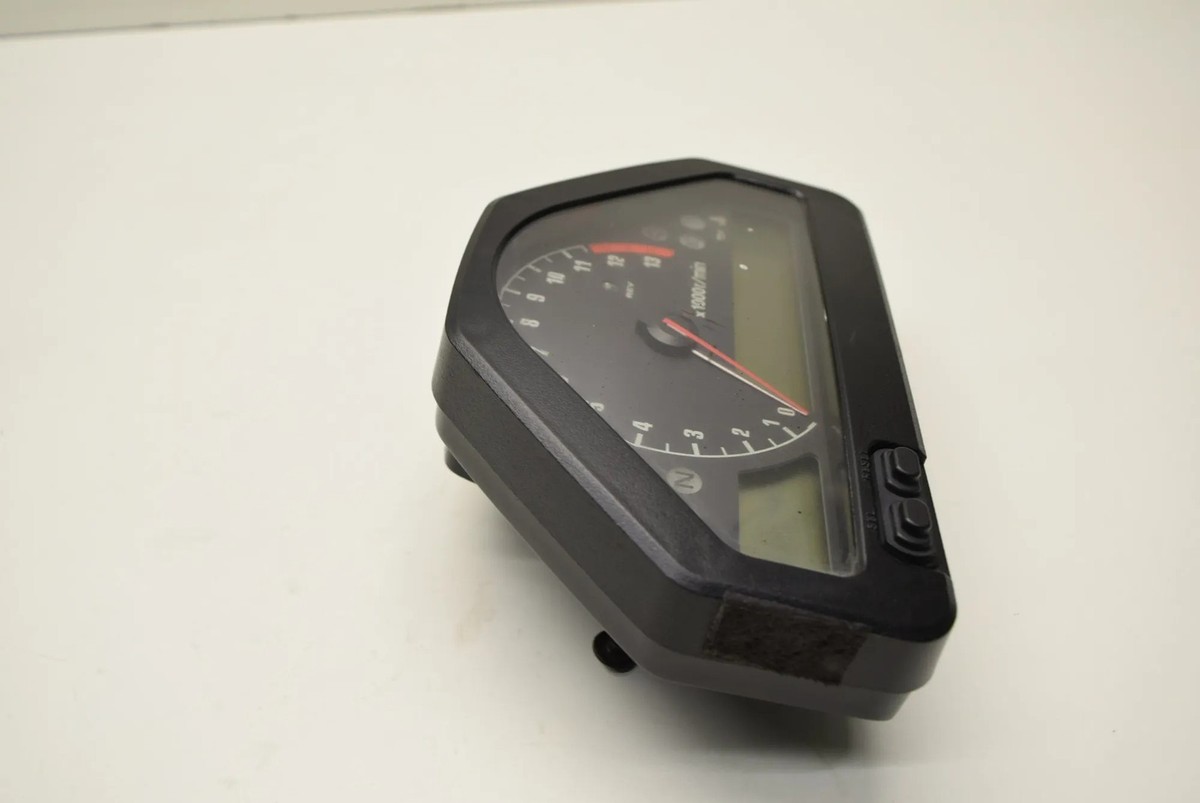 ホンダ　CBR1000R R SC57 前期　スピードメーター　中古品 s-l1200.jpg