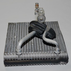 Klimaverdampfer Audi A3 8P Wärmetauscher Klimaanlage Kühler 1K0820679 Original