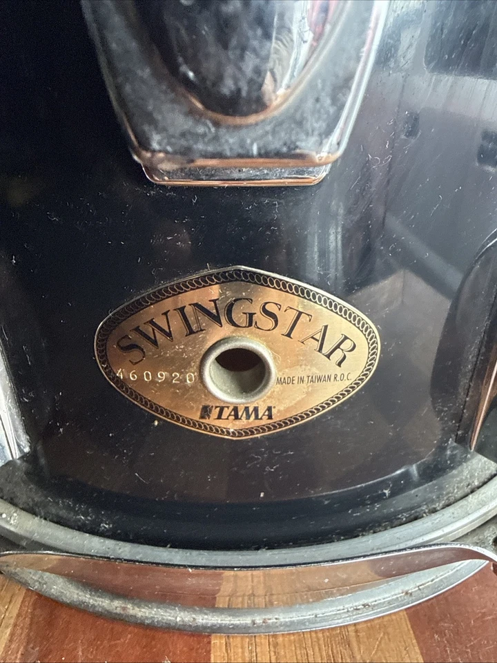 Tambor TAMA 10" X 9" Swingstar Tom Negro Usado Foto 2 de 4