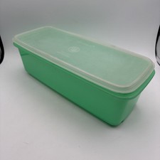 Vintage Tupperware #782 Green Celery Vegetabl...