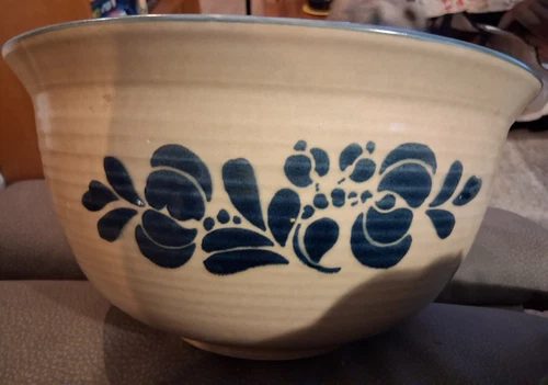 Pfaltzgraff Village Huge 8 qt. Quart Dough Bowl #462 Excellent condition!!!