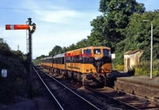 PHOTO  IRISH RAILWAY - CIE LOCO NO  141 CLASS RUSK & LUSK 17.06.1989