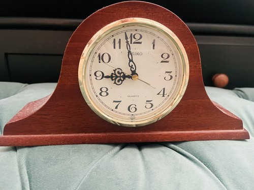 Seiko Holz Tisch Quarz Uhr Batterie-Op Vintage Mantel Alarm Made in Japan