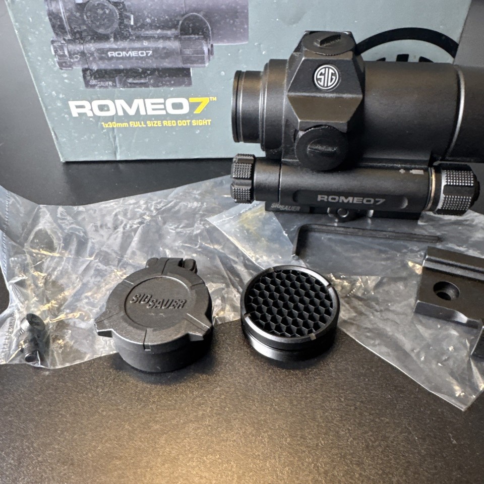 Sig Sauer #SOR71001 ROMEO7 1x30mm Red Dot Sight w/ 2 MOA Dot Reticle ...