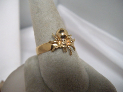 Vintage 18K Yellow Gold Ring Spider 3D  Sz 7.5