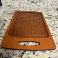 Epicurean All-In-One Cutting Board With meat tenderizer Juice Glove 14"/9,5"