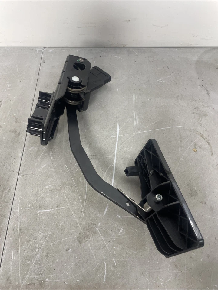 Sensor de posición del pedal del acelerador para Pontiac Grand Prix Chevrolet Monte Carlo Foto 3 de 4