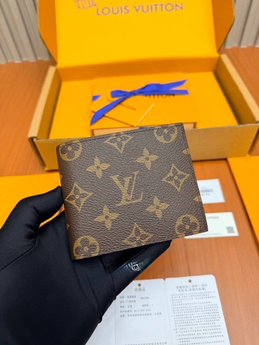Louis Multiple Wallet M62288 Monogram Canvas Bifold Compact Card Holder New 