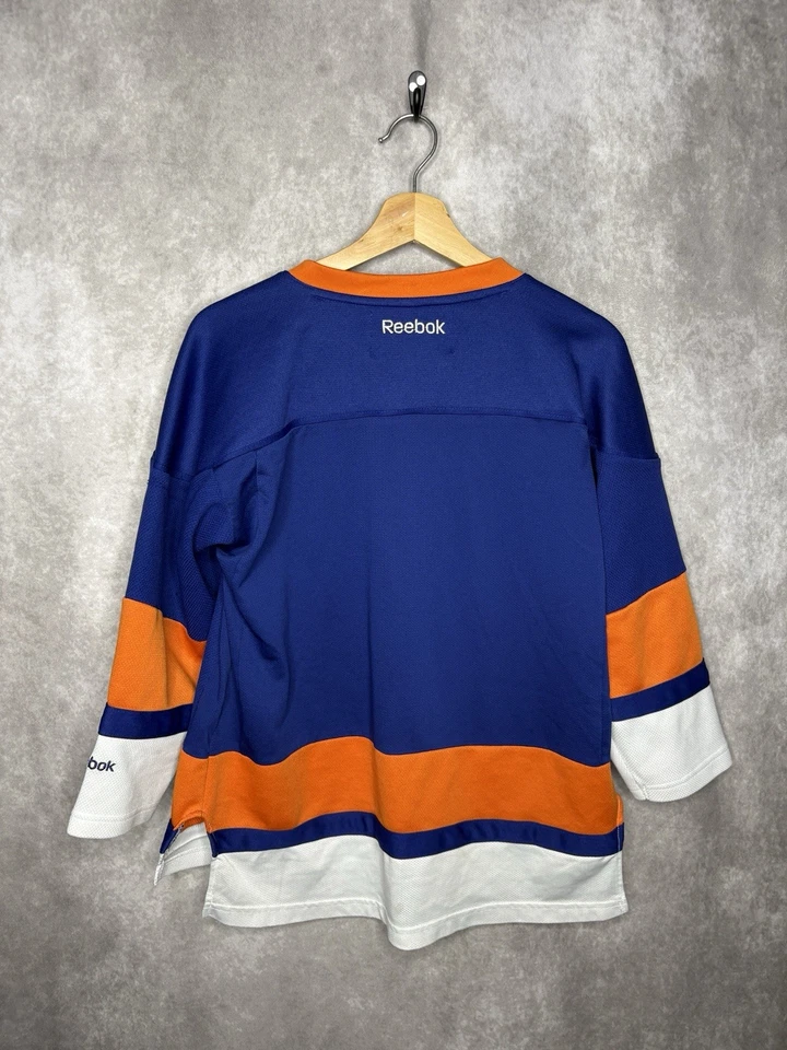 Reebok New York Islanders Blue Hockey Jersey Youth Size L/XL Stitched Sewn NHL - Image 2 of 4