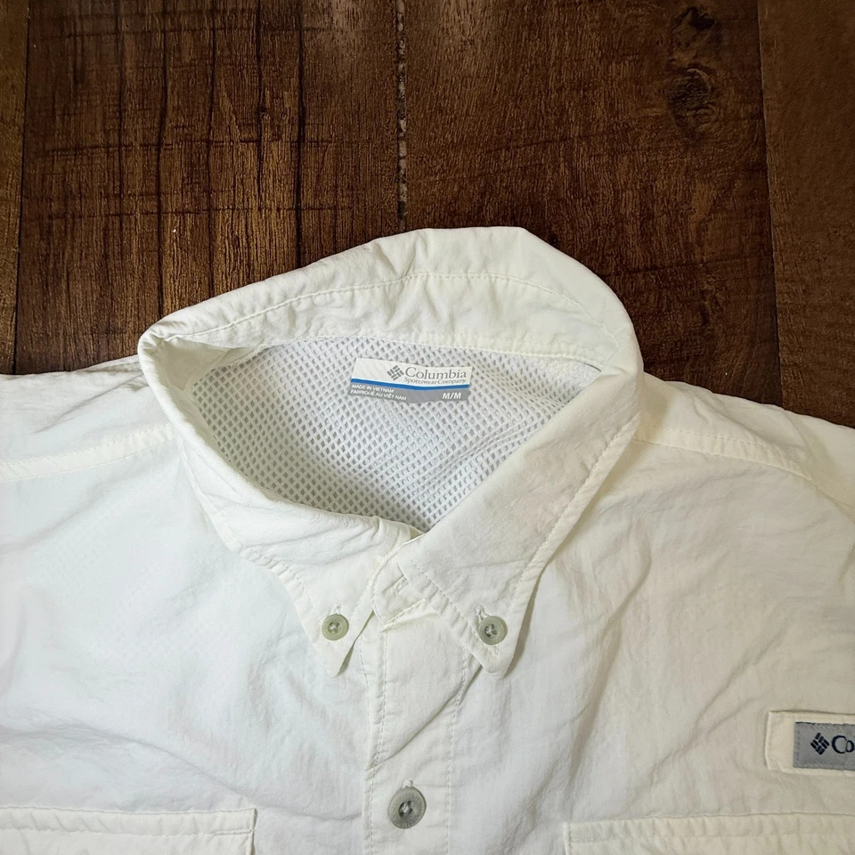 Camisa Columbia PFG Para Hombres M Blanca Ventilada Pesca Abotonada Manga Corta Foto 3 de 4