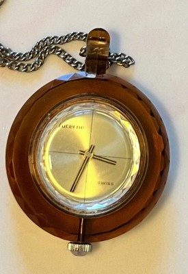 Rare Lucerne Swiss Watch Necklace Plexiglasse Case Vintage  display picture 1