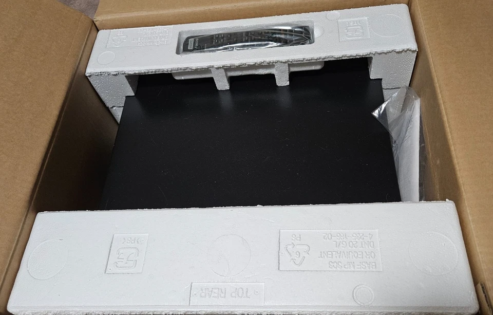 SONY RCD-W500C COMPACT DISC RECORDER NEW OLD STOCK Vintage Electronics - Image 2 of 4