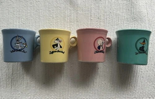 SET OF 4 LOONEY TUNES FIESTA WARE COFFEE MUGS,  RING HANDLE, HOMER LAUGHLIN, USA