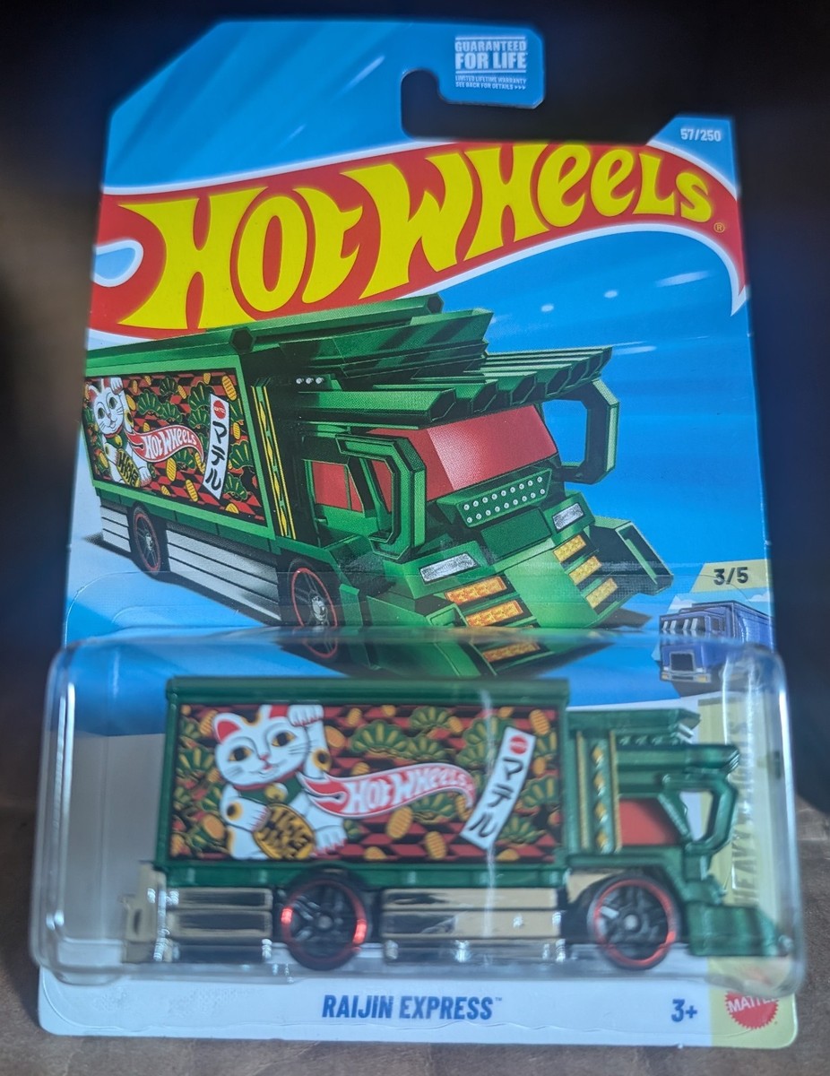 2026 Hot Wheels Raijin Express HW HeavyWeights 3/5 Lucky Feline