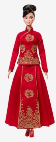 2022 Lunar New Year Guo Pei Barbie NRFB! HCB86 - Picture 2 of 3