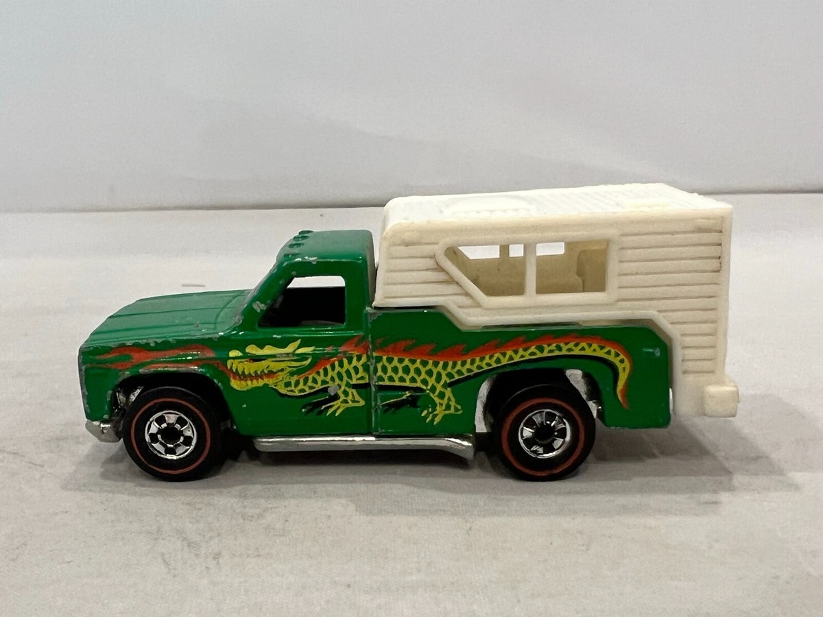 ビンテージトランク ヘレン・ウッド Hot Wheels Redline Backwoods Bomb Green Enamel Hong Kong