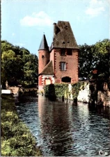 *65457 cpsm 03 Villeneuve sur Allier - entrance tower of the castle