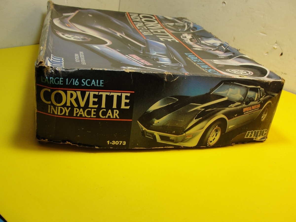 Corvette Indy Pace Car 1/16スケール 1978 Corvette Indy Pace Car MPC 1:16 Model Kit # 1-3073