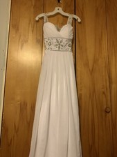wedding dress size 6 pre owned
