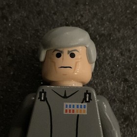 LEGO Star Wars Grand Moff Wilhuff Tarkin Minifigure 10188 6211