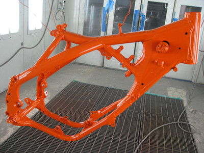 Powder Coating Motor Bike Frames KTM Orange Powder Coat Powder