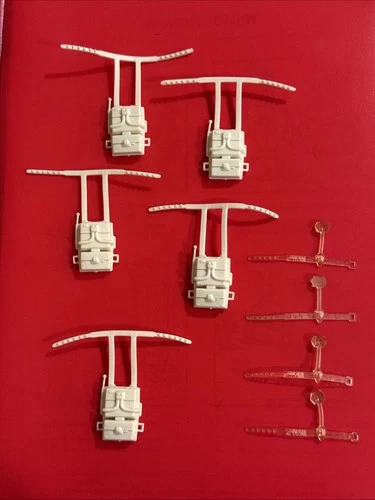 1982 Vintage Kenner Star Wars Rebel Transport Set Survival Kit Gas Mask Backpack