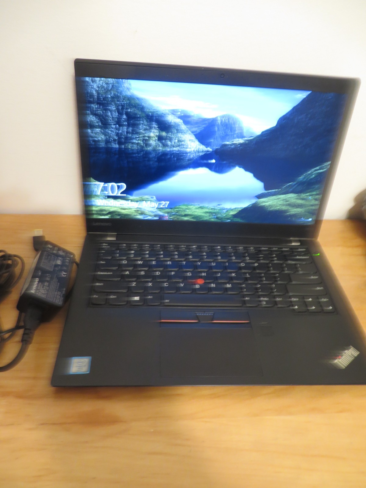 Lenovo ThinkPad T470s, 14-Inch Laptop, with i7 6600, Windows 10 Home