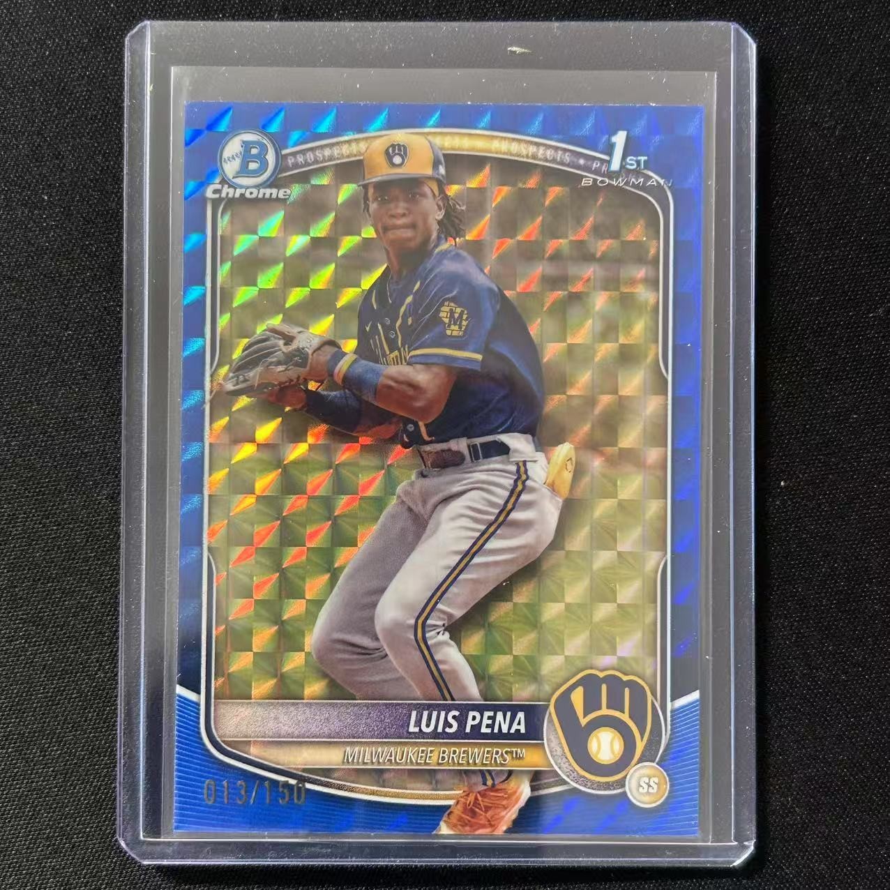 🔌IU 2025 BOWMAN CHROME BASEBALL PROSPECT 1ST GEOMETRIC BLUE /150 LUIS PENA