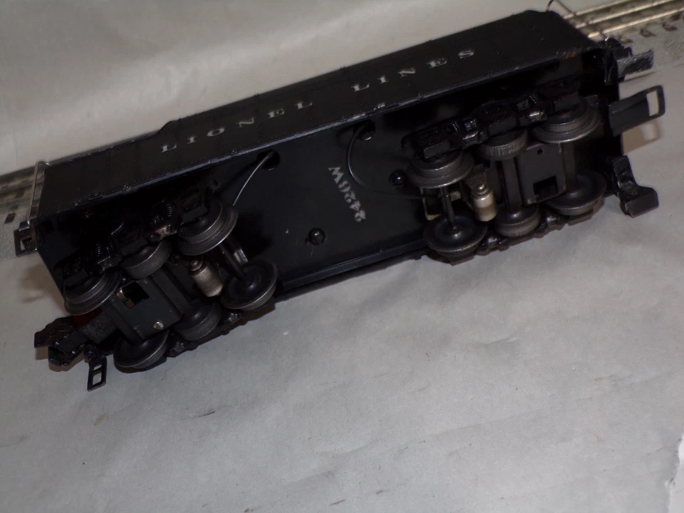 Lionel Vintage Original 2426w whistle tender works great diecast body SHARP - Image 3 of 4