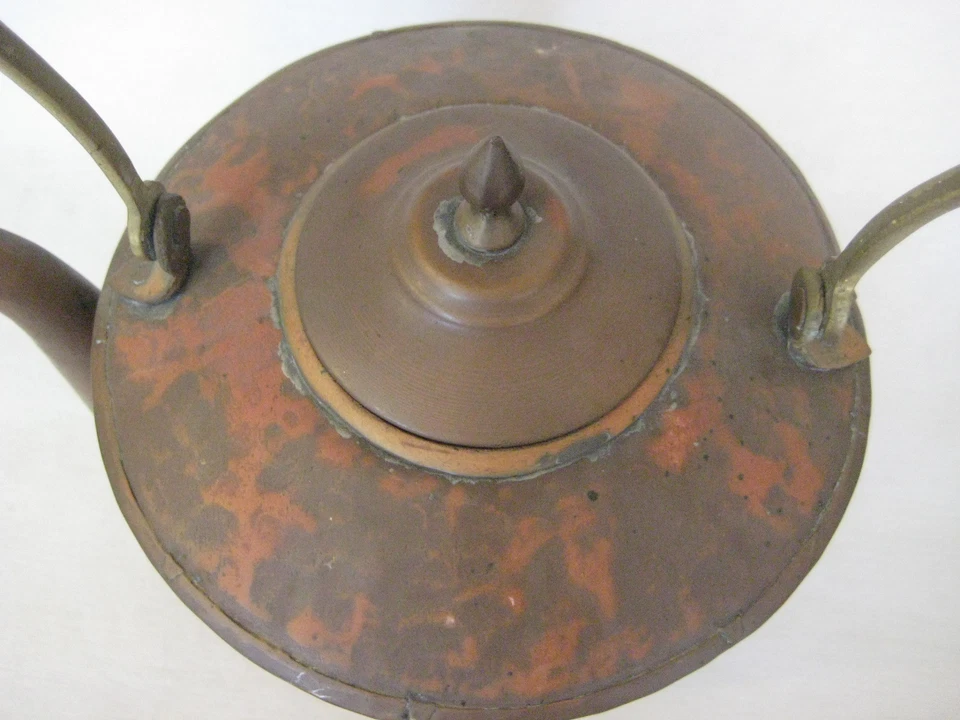 Винтажный большой ручной работы медный чайник горшок, 11 1/2» H X 9 1/2» L (редкий) - Изображение 4 из 4