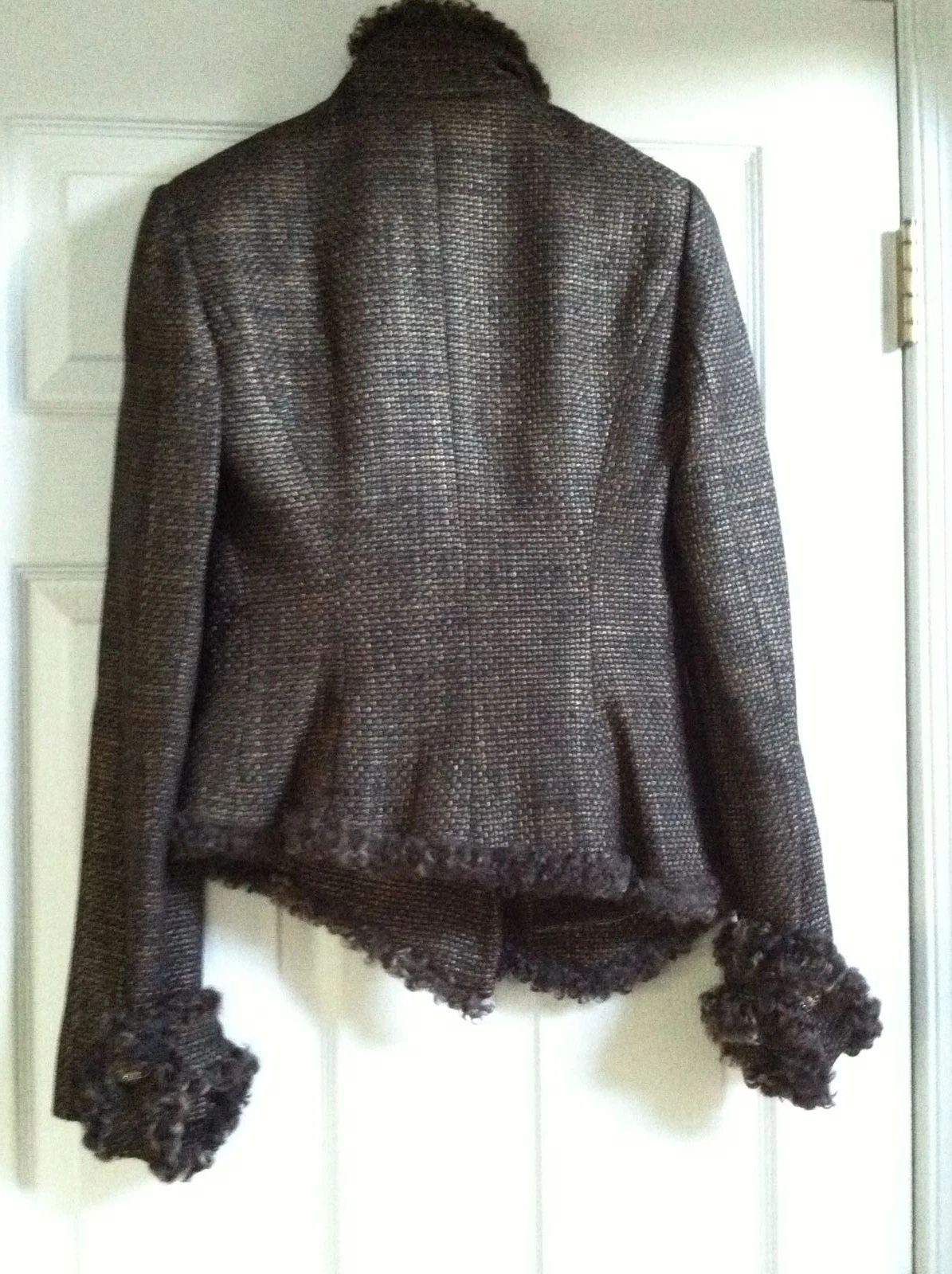 Chanel VINTAGE 09A NUOVE ETICHETTE PARIS MOSCA Tweed Oro Marrone Giacca Agnello pelliccia FR36