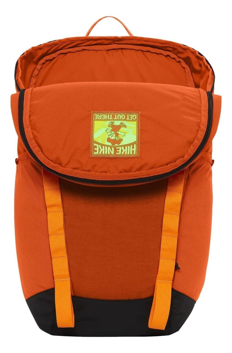 Nike Hike Backpack Safety Orange DJ9677-819 Size MISC Fast Nike Hike Backpack Safety Orange DJ9677-819 Size MISC Fast