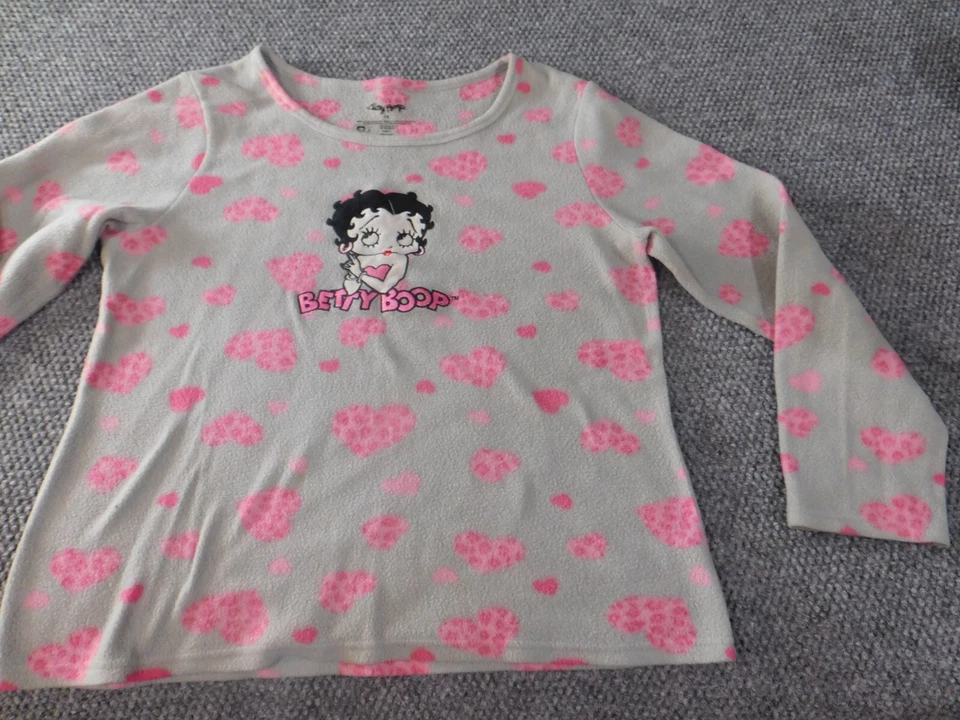 Betty Boop pajama top womens 1X Plus gray hearts polyester graphic embroidered - Image 2 of 4
