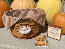 Longaberger 1999 Collectors Club Homestead Basket Combo, Tie On, Handle Gripper