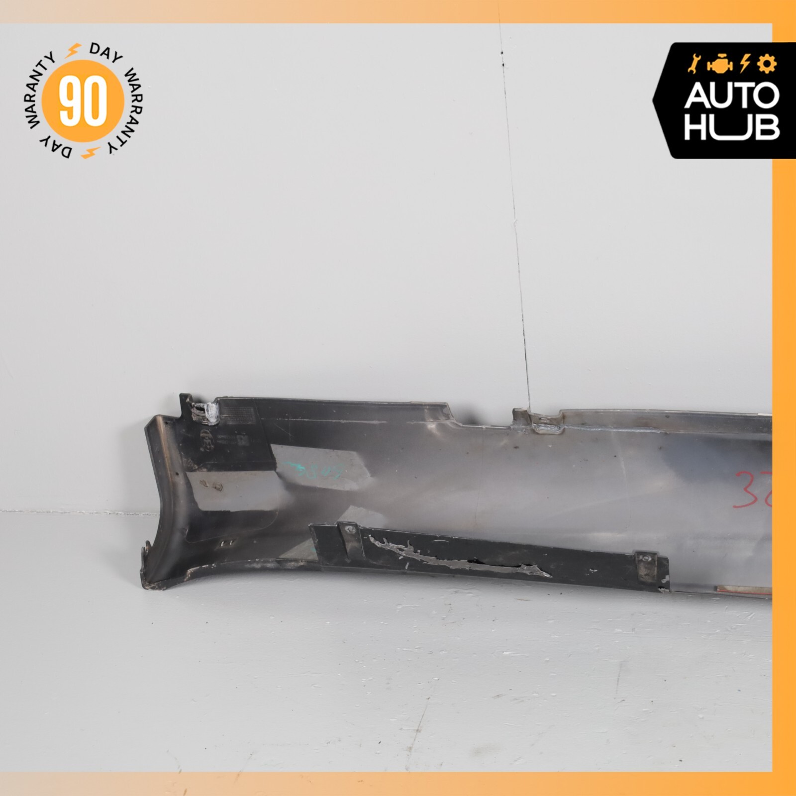 09-13 Maserati Quattroporte M139 Rocker Panel Side Skirt Right Passenger OEM