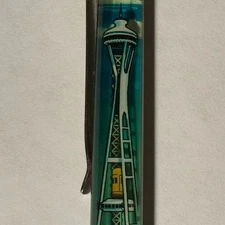Space Needle Seattle Washington Floaty Pen Yellow Elevator Car Moves Up Tower