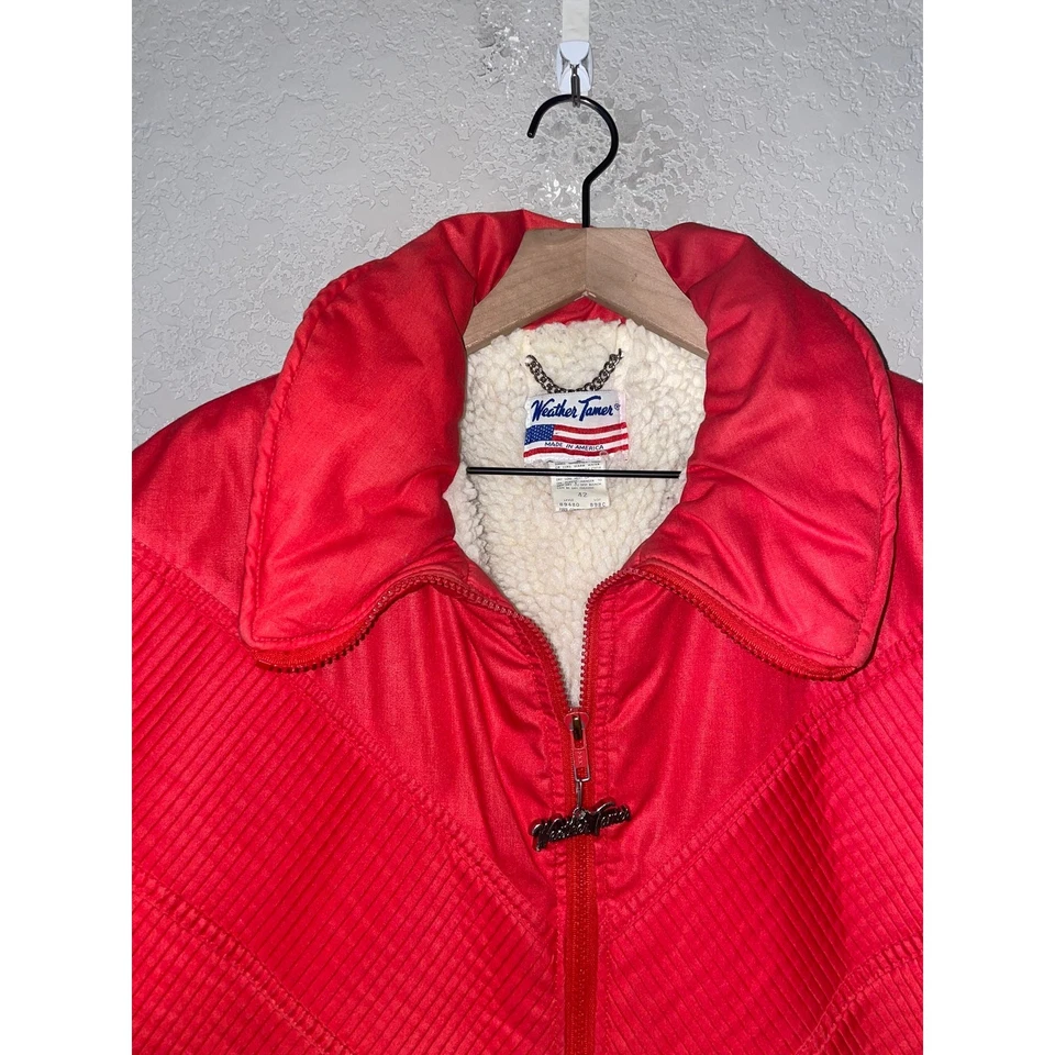 Chaqueta roja vintage de los años 70 80 Weather Tamer hecha en Estados Unidos ropa exterior forrada de colección 42 Foto 2 de 4
