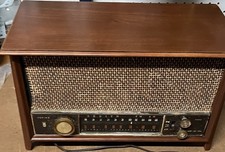 Zenith Model K731 Vintage Tube Radio AM/FM Wood Cabinet Mid-Century