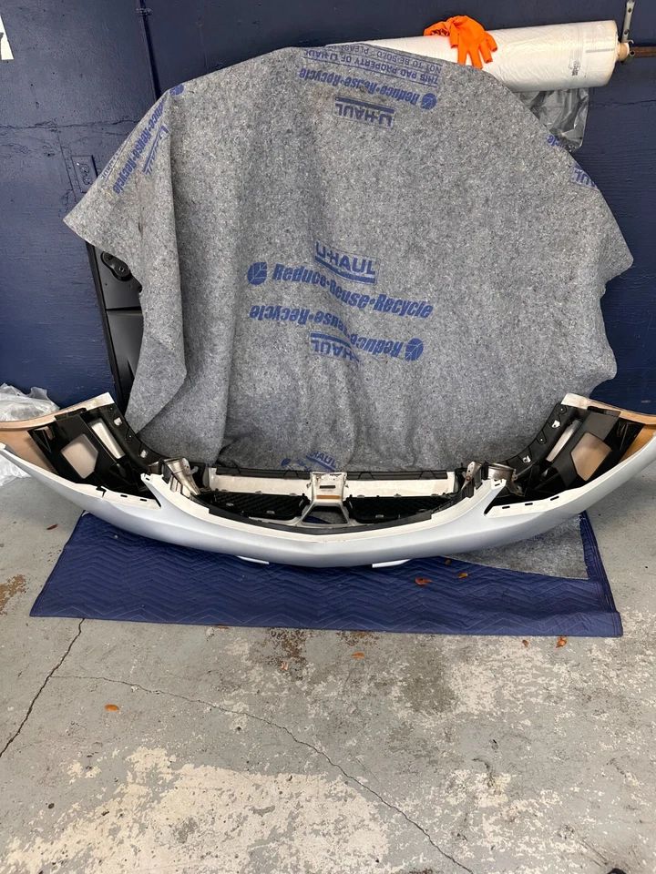 Parachoques trasero mercedes benz sls amg 2011-2014 oem Foto 3 de 4