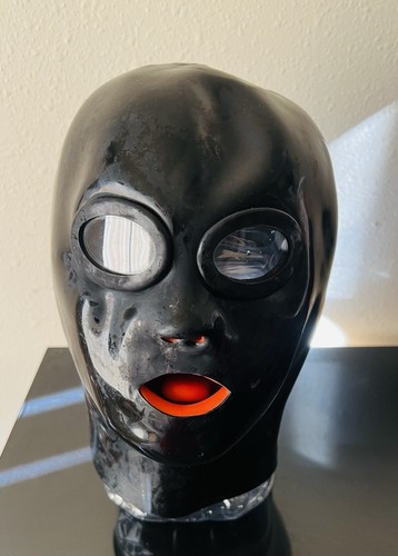 Studio Gum Hood anatomische Maske für kleine Kopfgröße