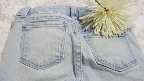 GAP KIDS Girl's Pants SZ 4 years Light Blue Denim Beautiful - Picture 9 of 10