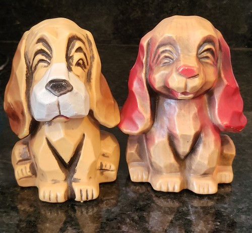 2 Vintage Plastic Blow Mold Dog Coin Bank made in Hong Kong With Plug 1960 5.5" - Picture 10 of 14