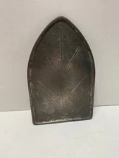 Vintage Clothing Iron Metal Resting Pad