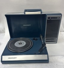 Crosley CR6016a Portable Briefcase Spinnerett Record Player USB No R cord Needle
