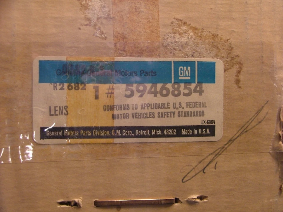 Lente de luz trasera Buick Apollo 1973-74, derecha, ¡como nueva! lámpara 5946854 Foto 4 de 4
